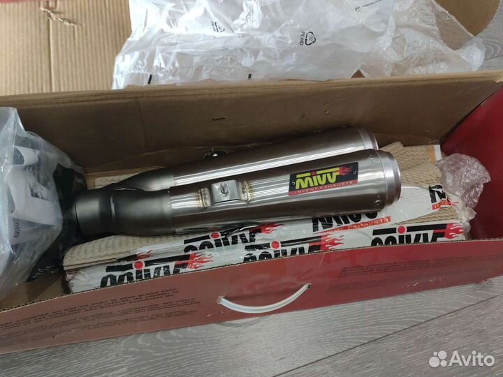 Глушитель на мотоцикл Honda CBR 1000 RR 06-07