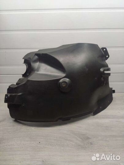 Подкрылок Mercedes Sprinter W906