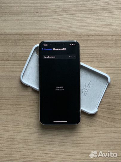 iPhone X, 64 ГБ