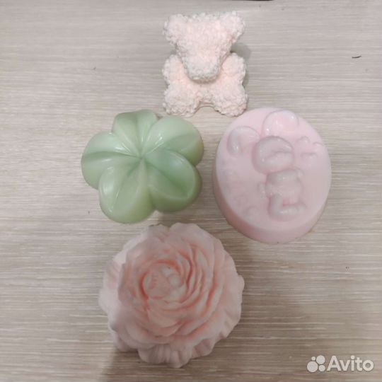 Делаю мыло ручной работы в подарок