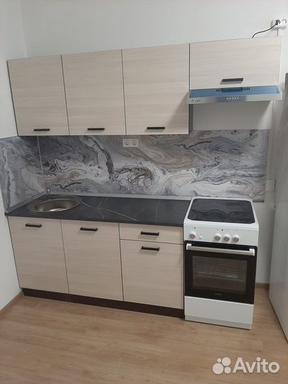Кухня готовая новая 2.1 м