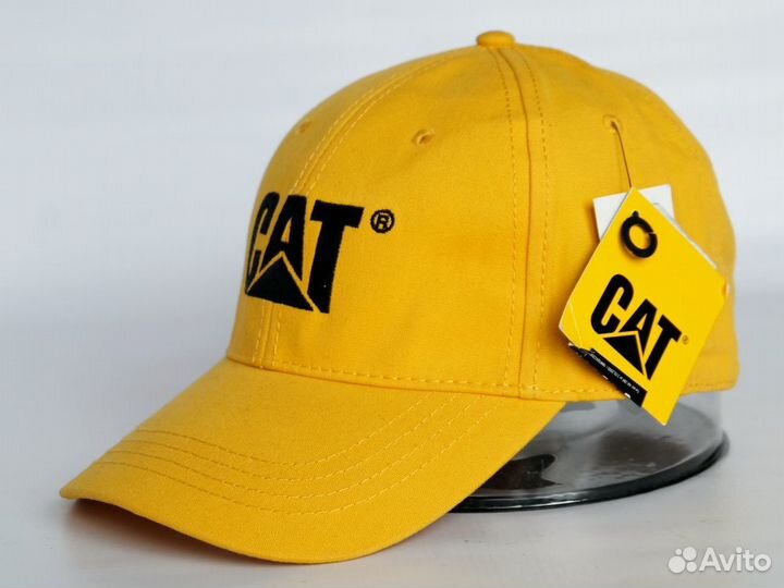 Классическая бейсболка 