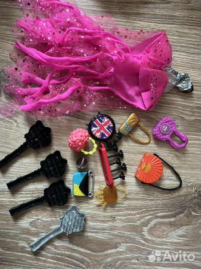 Аксессуары для кукол монстер хай