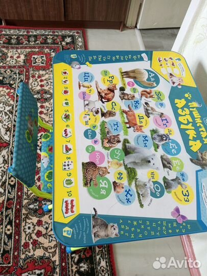 Игровой столик со стульчиком