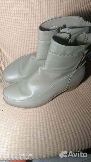 Сапожки женские