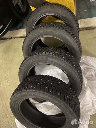Nokian Tyres Hakkapeliitta 8 205/55 R16 94T
