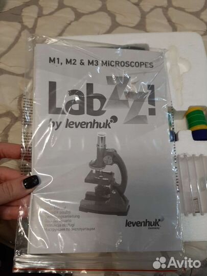 Микроскоп Levenhuk m1