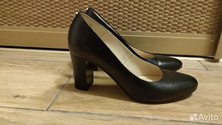 Туфли женские 35 размер