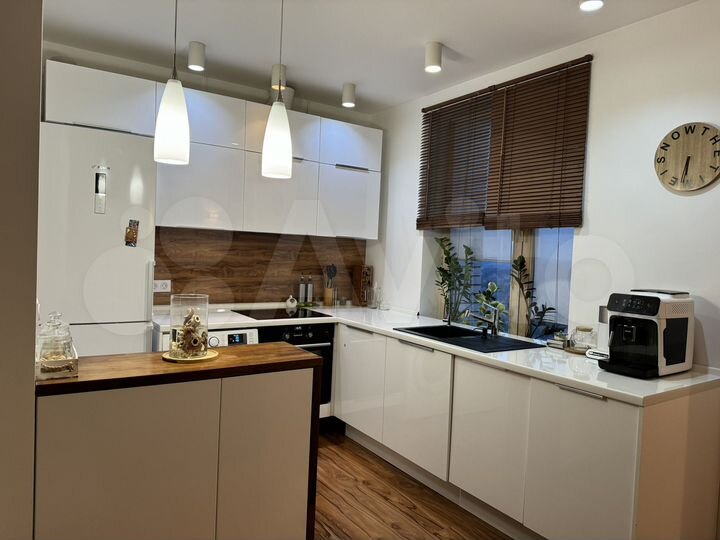 2-к. квартира, 60 м², 22/25 эт.