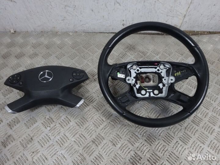 Руль Mercedes 212 в сборе с подушкой