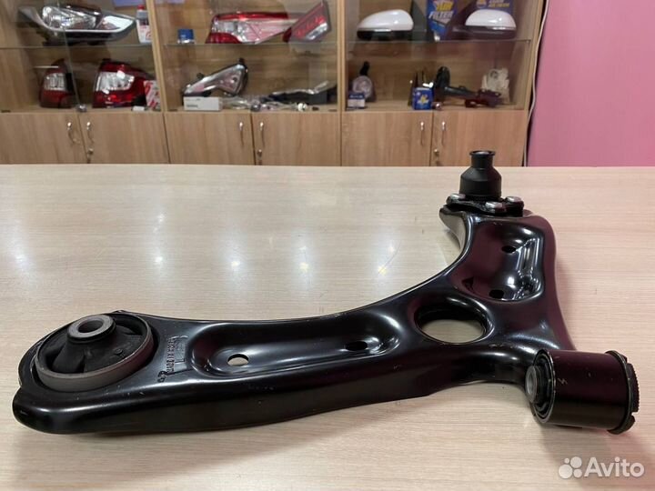 Рычаг передний левый Оптима 4 2015-2020