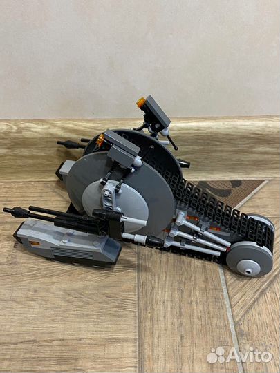 Lego Star Wars 75015 Alliance Tank Starfighter