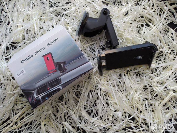 Держатель для телефона в автомобиль