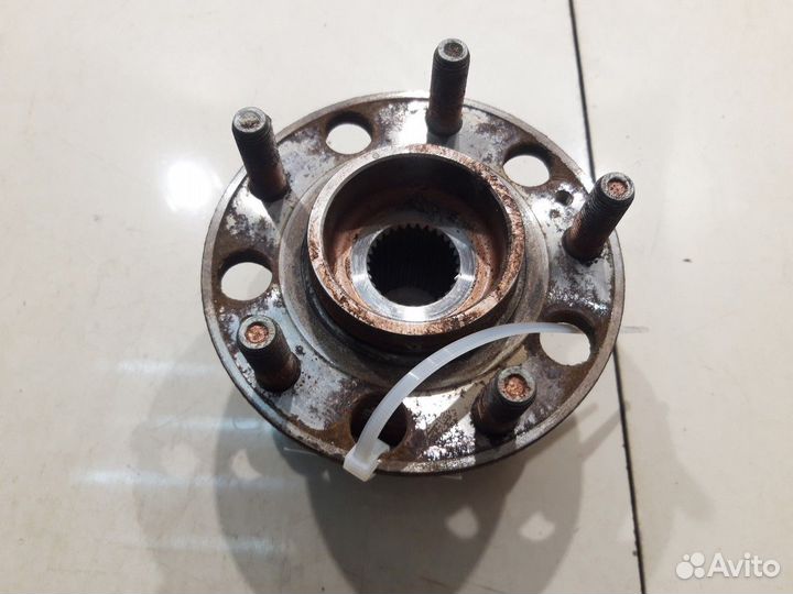 Ступица (задняя, левая) (Kia Sorento IV)