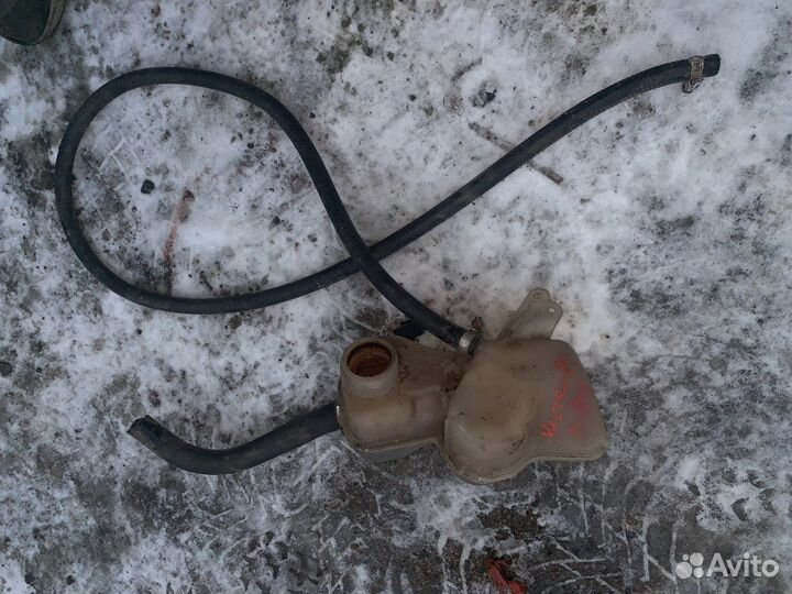 Расширительный бачок vectra a