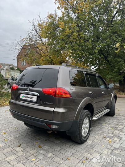 Mitsubishi Pajero Sport 2.5 AT, 2012, 194 000 км