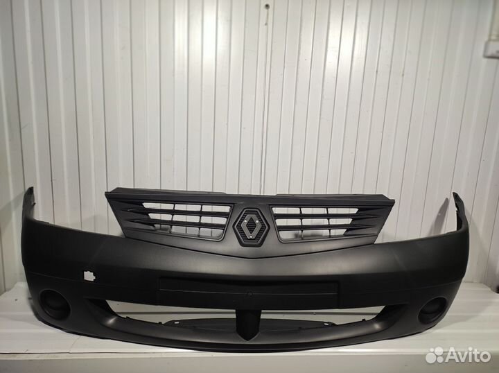 Передний бампер Renault Logan-1 с 2005 - (Логан )
