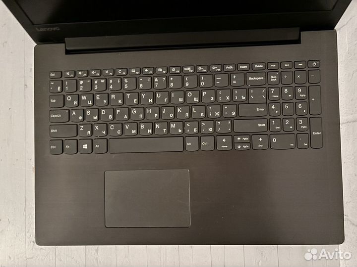 Шутсрый ноутбук Lenovo Ideapad 330-15AST
