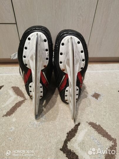 Хоккейные коньки bauer vapor 2x