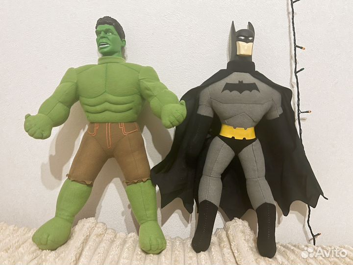 Бетмен и Халк 40 см