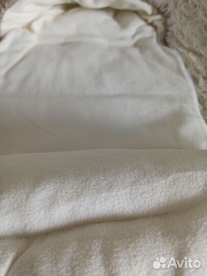 Теплый конверт и шапочка. Детская одежда. Вещи