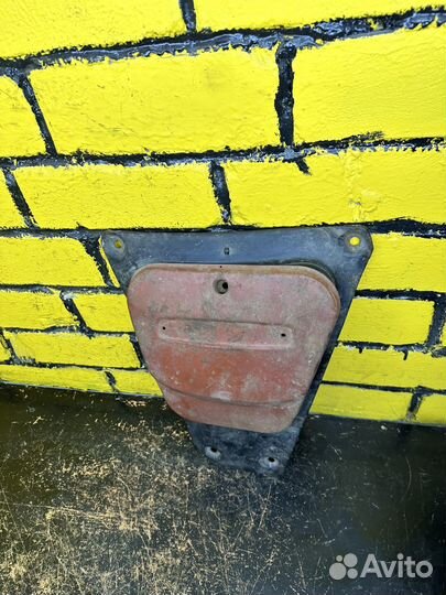 Правый бардачёк иж 3 -4 модели новый СССР