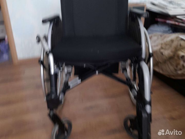 Коляска инвалидная