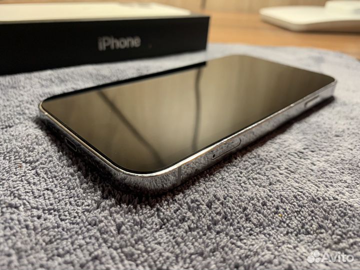 iPhone Xr в корпусе 14 pro