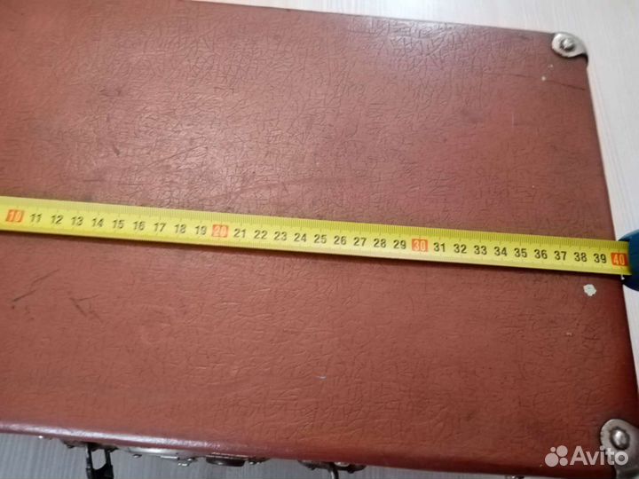 Продам чемодан 60-ых годов ретро