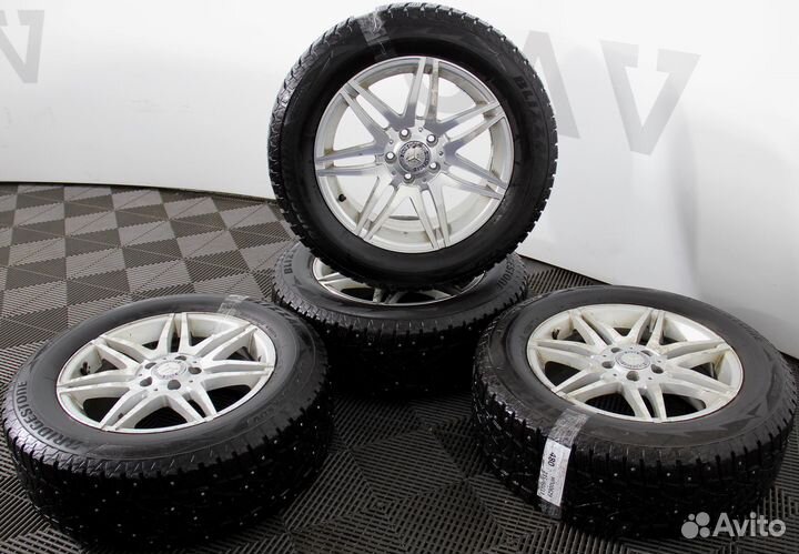 Колеса Mercedes Bridgestone spike 235/60R17 зима