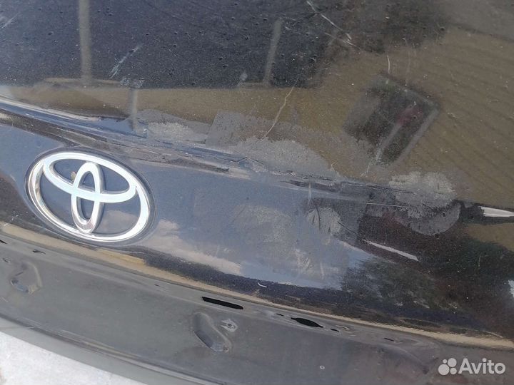 Продам багажник Toyota avensis 2007 год