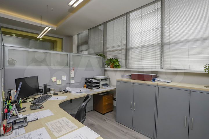 Офис, 300 м²