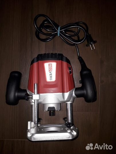 Фрезер Redverg 1250
