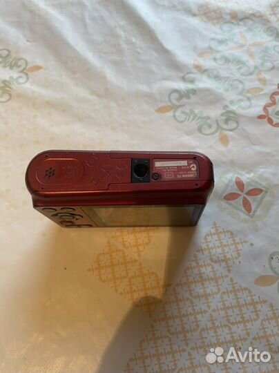 Компактный фотоаппарат