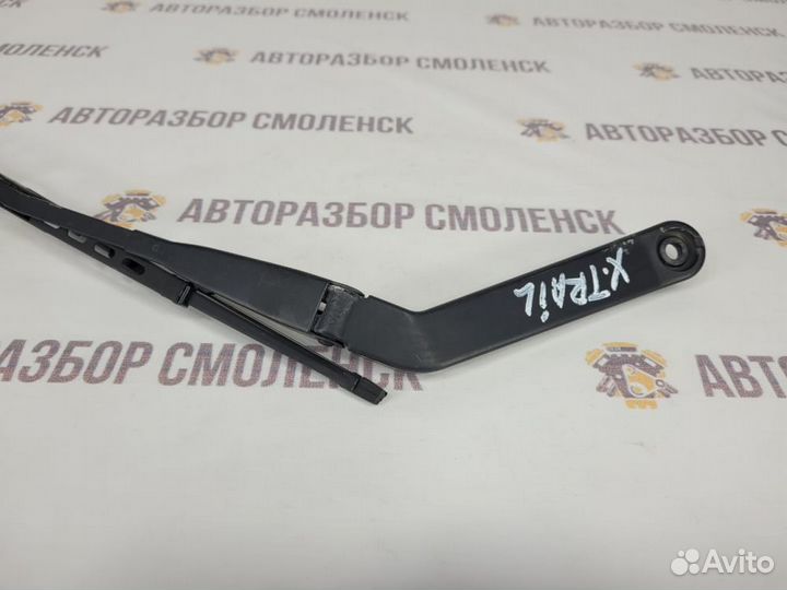 Поводок заднего дворника Nissan X-Trail T30