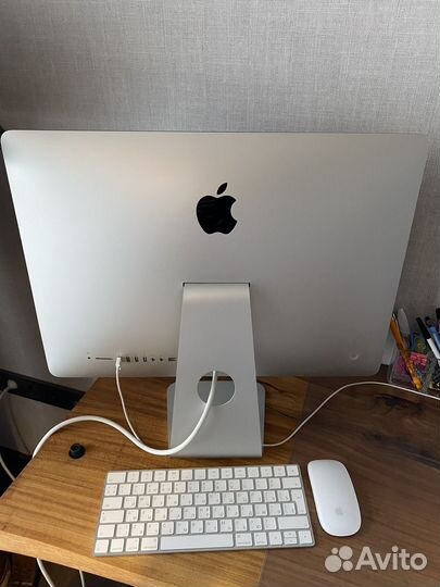 Apple iMac 21.5