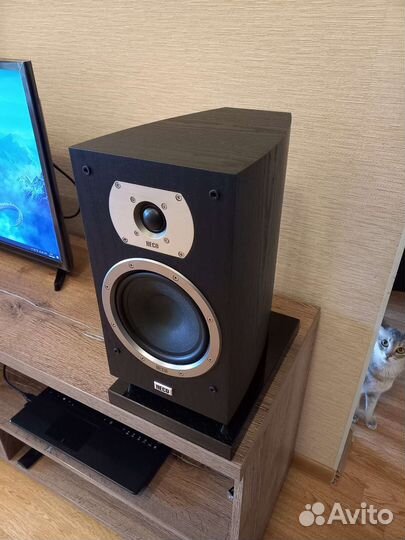 Акустические колонки Heco victa prime 302