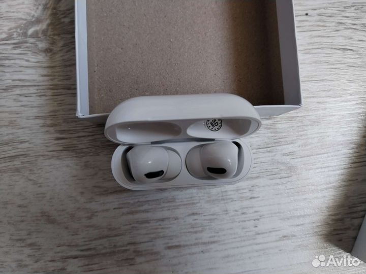 Беспроводные наушники