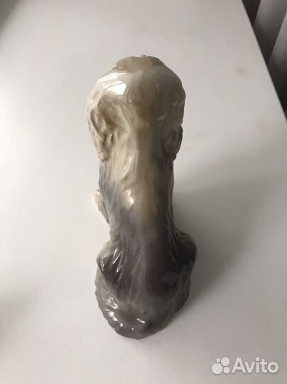 Статуэтка фарфоровая Собака офз