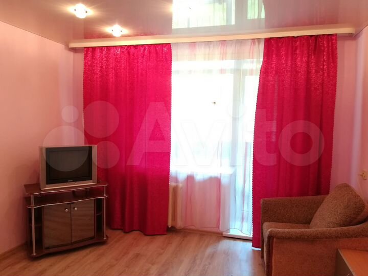 2-к. квартира, 62 м², 1/4 эт.