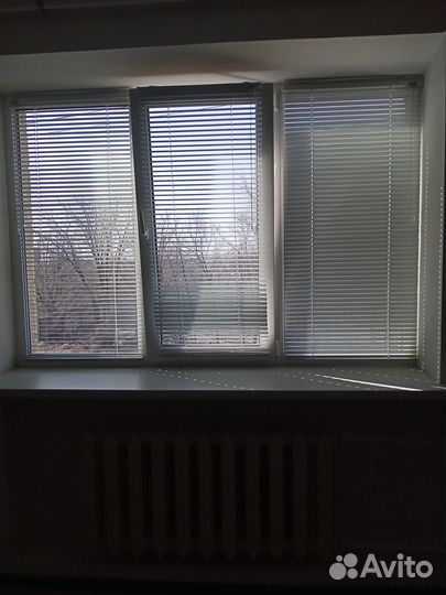 Жалюзи горизонтальные бу