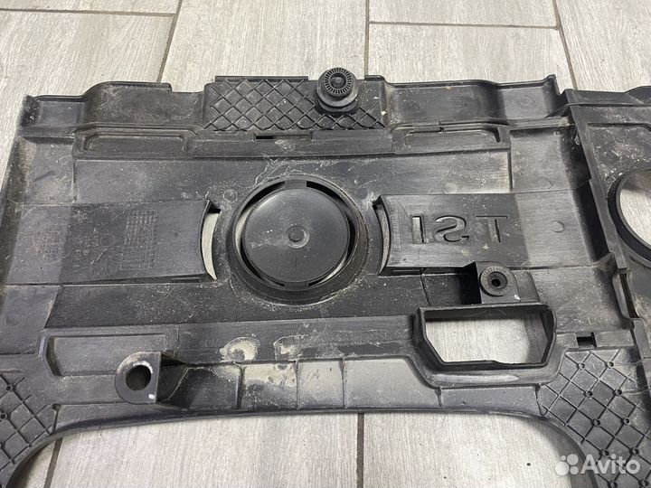 Крышка двигателя Volkswagen Фольксваген