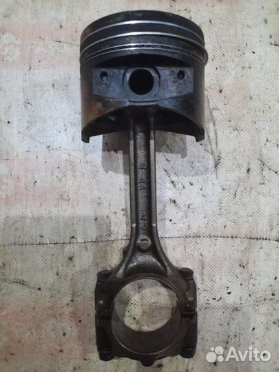 Поршень с шатуном Hyundai Sonata EF G4JP 2005