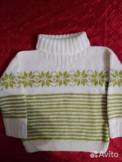 Свитер детский, вязаный из ангоры
