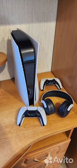 Sony playstation 5 с дисководом, 2 геймпада