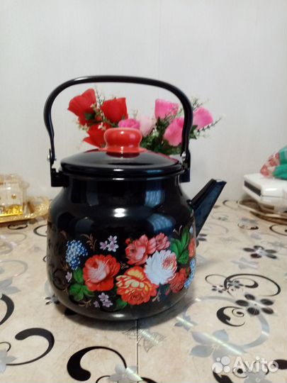 Чайник эмалированный новый