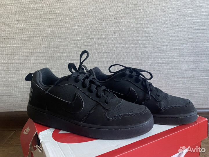 Кроссовки nike