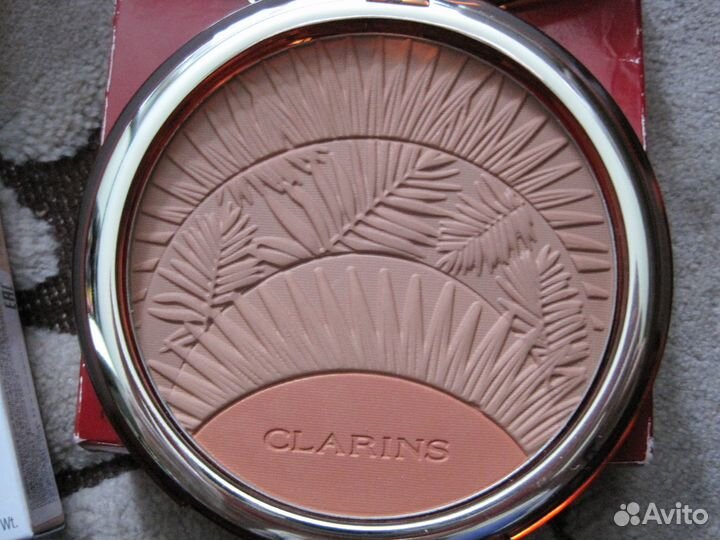 Большой лот люксовой косметики Clarins Chanel