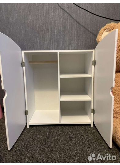 Шкаф и стульчик для кормления кукольный