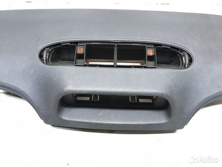 Панель торпедо Mercedes Sprinter W909 W904 W903